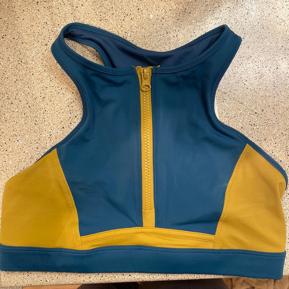 Fabletics Gabriella Swim Top